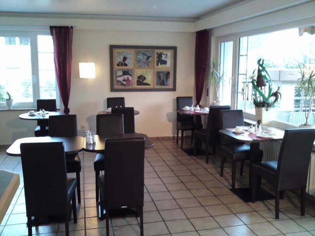 H41 Inn Hotel Garni Freiburg (Adults Only) Gundelfingen  Exterior photo